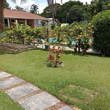 Pousada Chácara VIVALLI Holambra Exterior foto