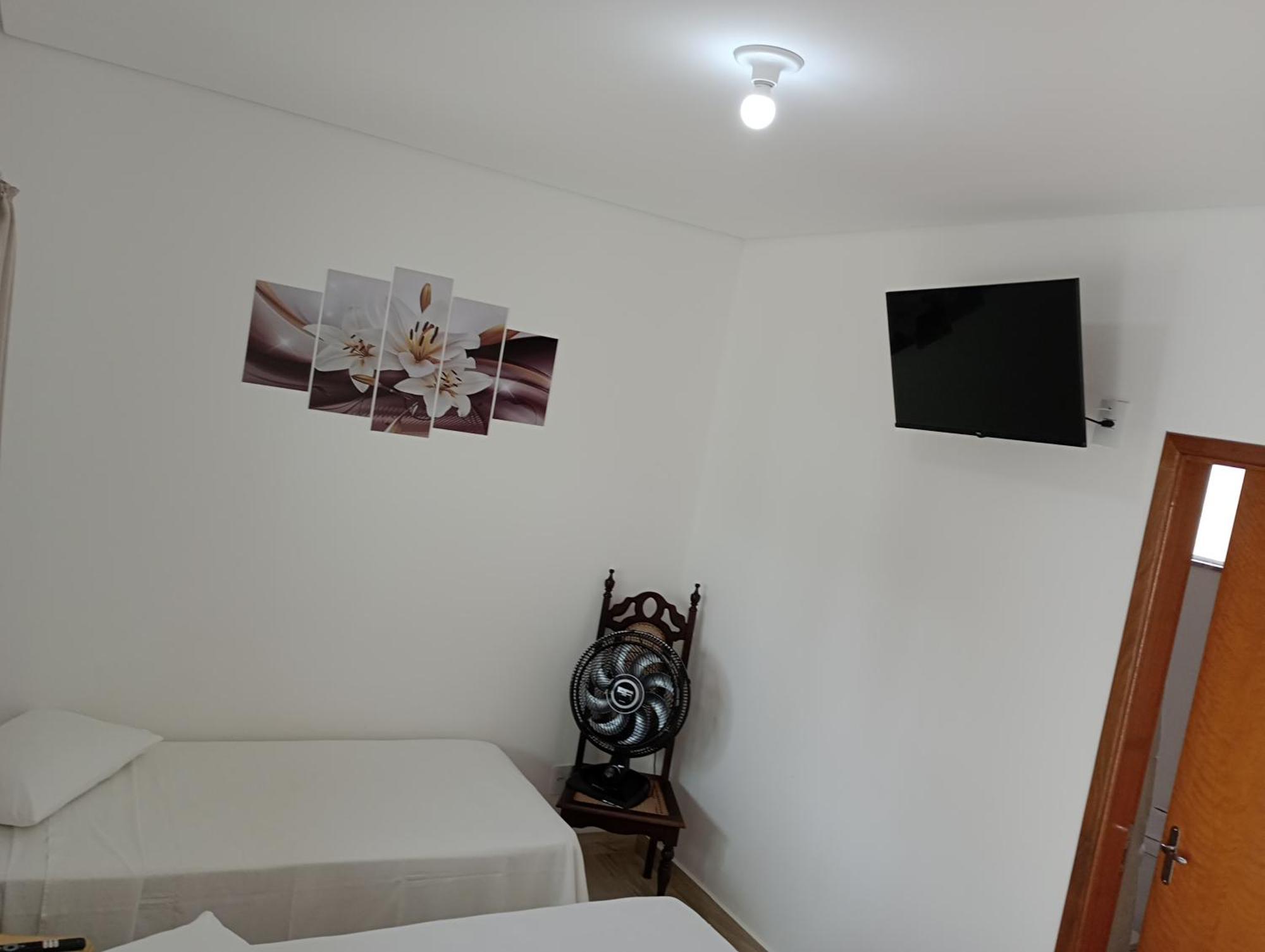 Pousada Chácara VIVALLI Holambra Exterior foto